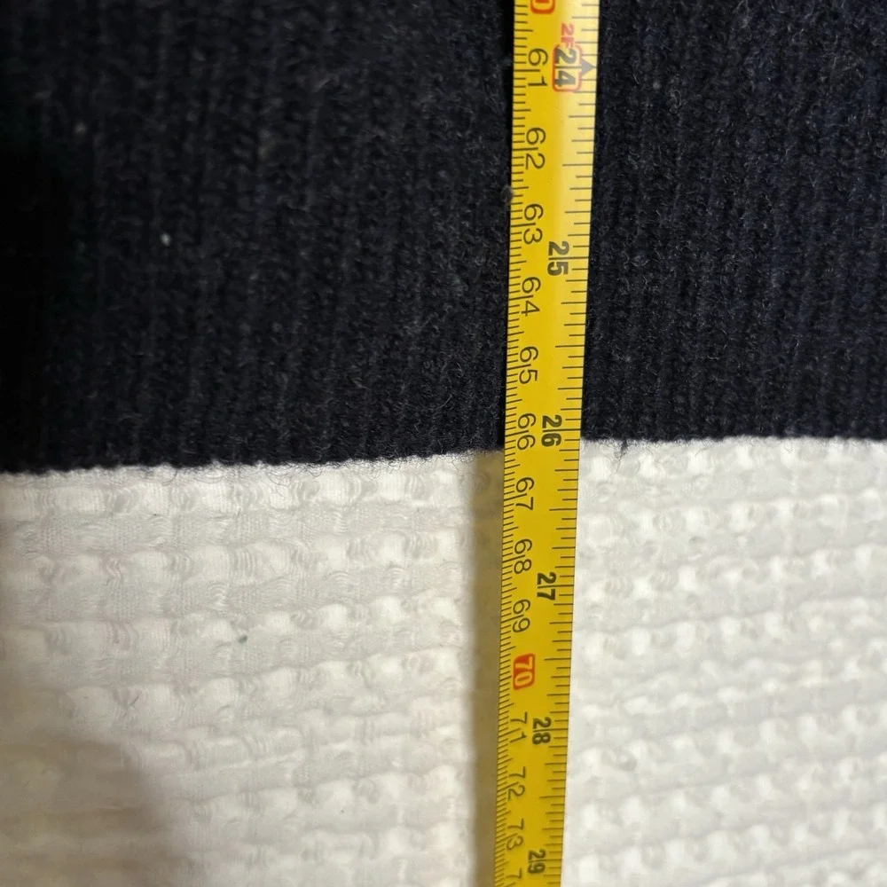 Cabelas Wool Teachers Sweater College Winter Leather Elbow Patches